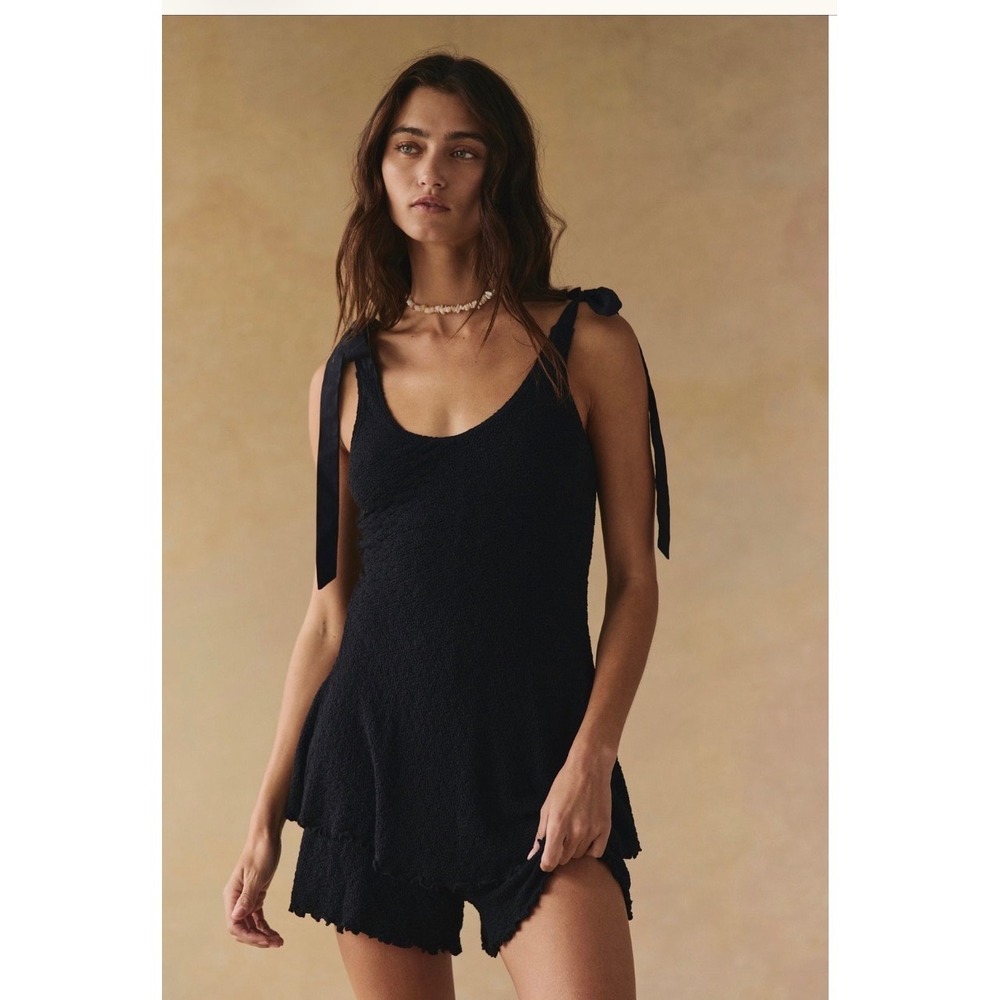 Free Est Free People Verity One Piece Medium Black new NWT